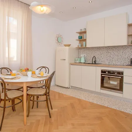 Appartement New Orange Boutique L Split