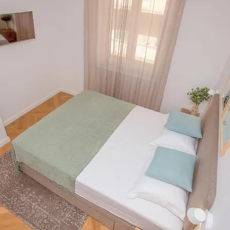 Apartman New Orange Boutique L