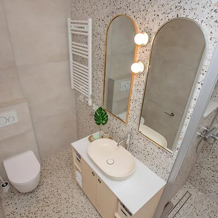 New Orange Boutique L Appartement